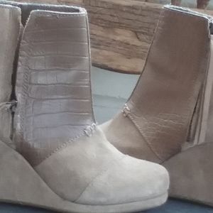 Tom's tan suede booties with wedge heel